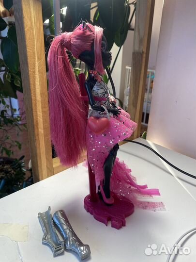 Кукла монстер хай Кэтти Нуар