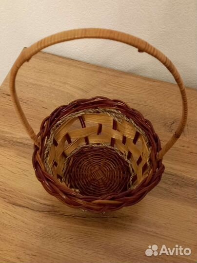 Корзинка декоративная