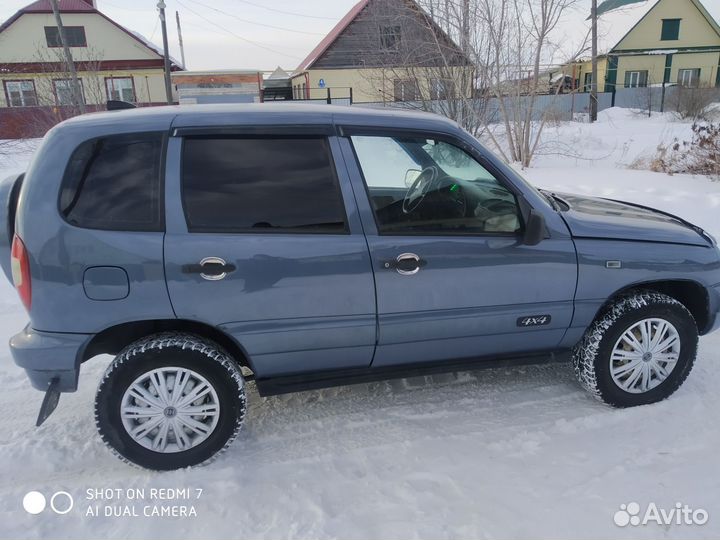 Chevrolet Niva 1.7 МТ, 2008, 100 000 км