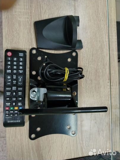 Телевизор Samsung UE40J5100AU