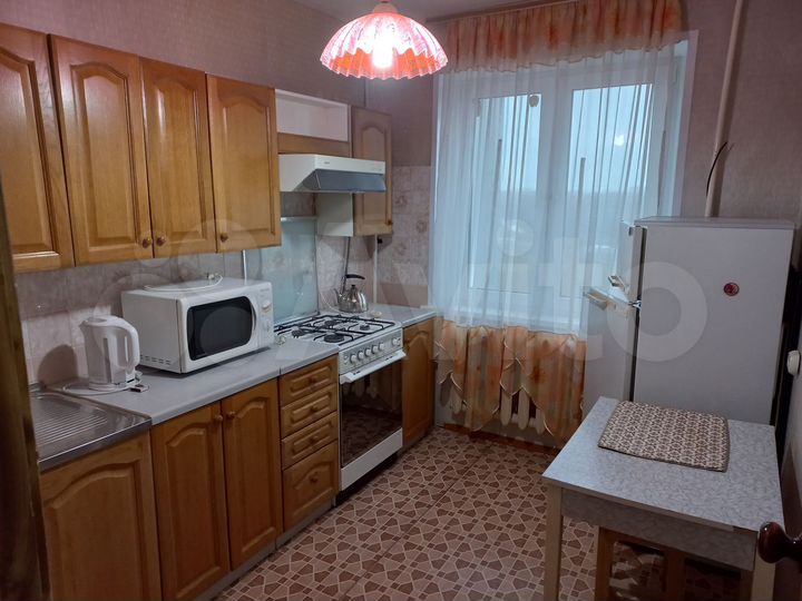 2-к. квартира, 54 м², 10/10 эт.