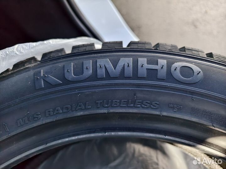 Kumho WinterCraft SUV Ice WS31 225/55 R19 99H