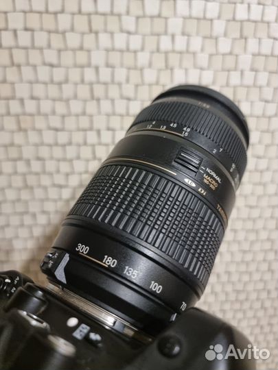 Объектив Tamron 70-300mm для Nikon