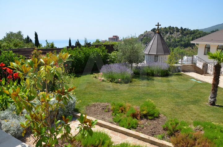 Дом 510 м² на участке 11 сот.