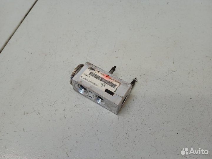 Клапан кондиционера Peugeot 207 1.4 2009