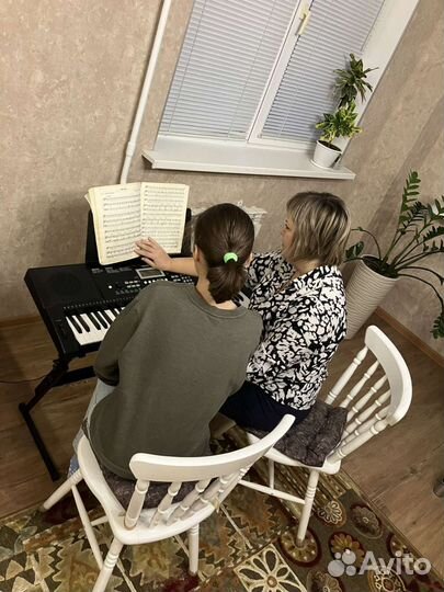Репетитор по фортепиано