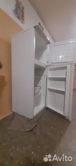 Холодильник бу