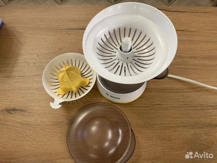 Соковыжималка для цитрусовых Bosch MCP3500N