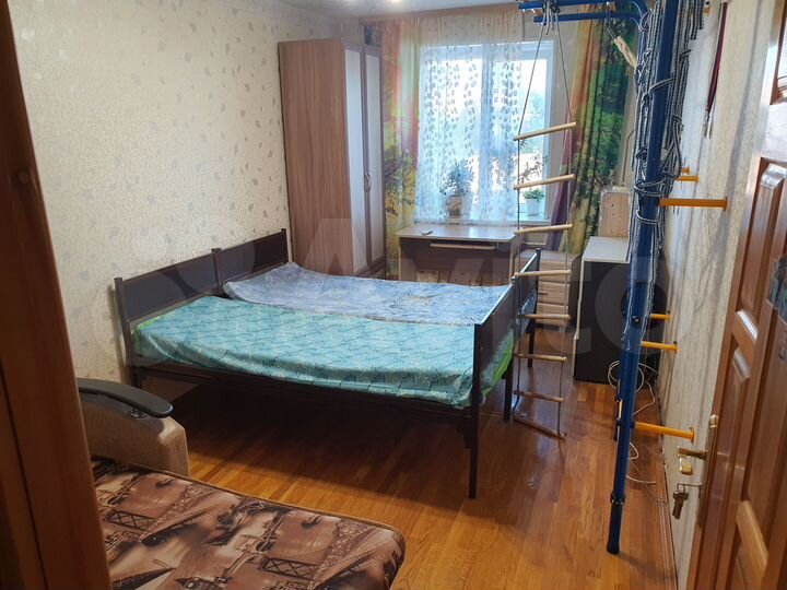 Комната 18 м² в 4-к., 2/9 эт.