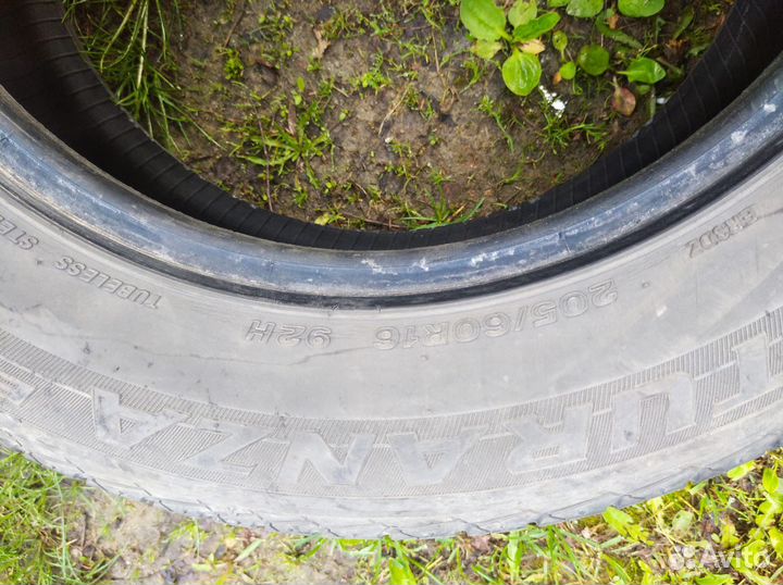 Bridgestone B-style RV 205/60 R16