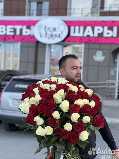 Цветы букеты 101 роза в Нижневартовске