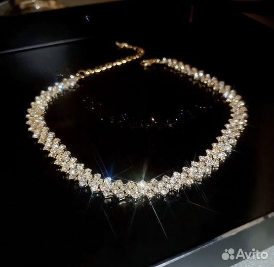 Новое колье ожерелье с фианитами