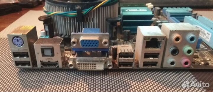 Asus P5G43T-M PRO +8Gb +E4500/Q9505