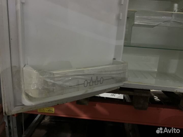 Шкаф холодильный Rosenlew RJV 179