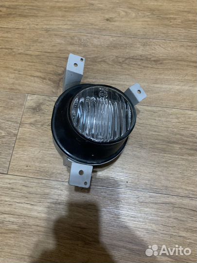 Противотуманная фара Opel Agila