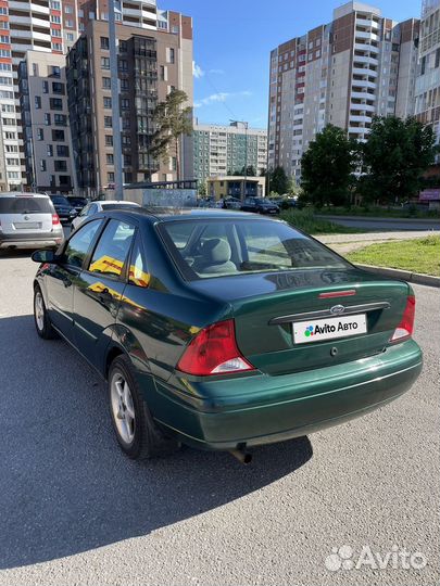 Ford Focus 2.0 AT, 2000, 148 000 км