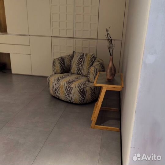 Кресло с подушкой Bathyscaphe Chair