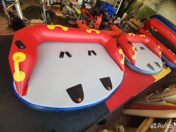 Надувная ватрушка для воды буксир на 3 места