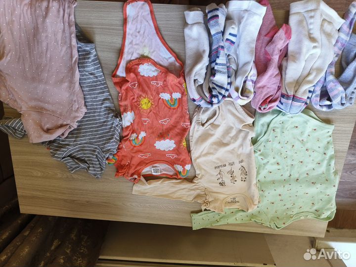 Пакет вещей на девочку 80р