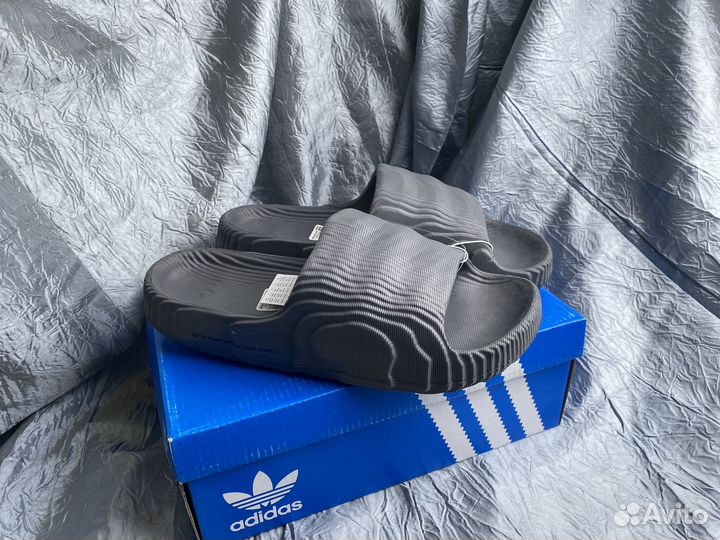 Шлепки мужские Adidas adilette