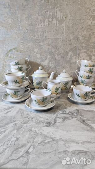 Набор столовой посуды новый