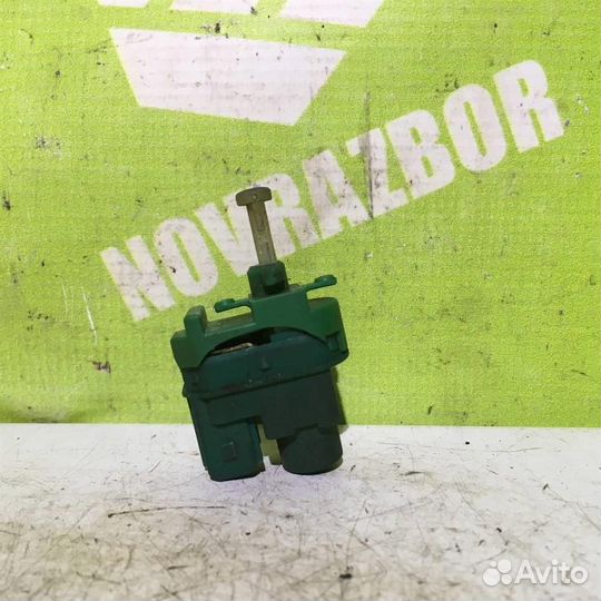 Датчик включения стопсигнала Форд Фокус 1