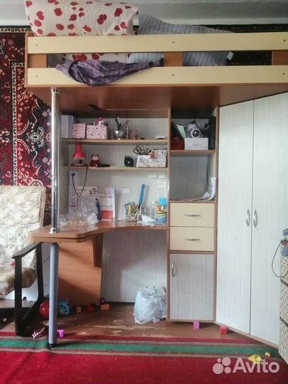 Детская кроватка