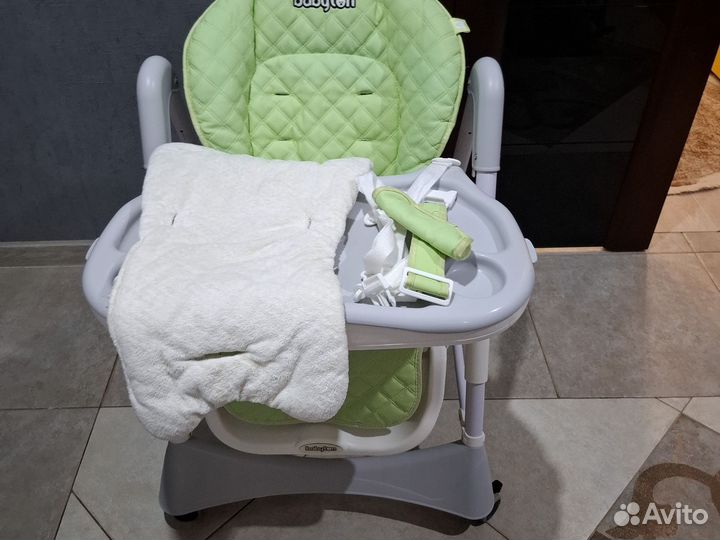 Стульчик для кормления babyton