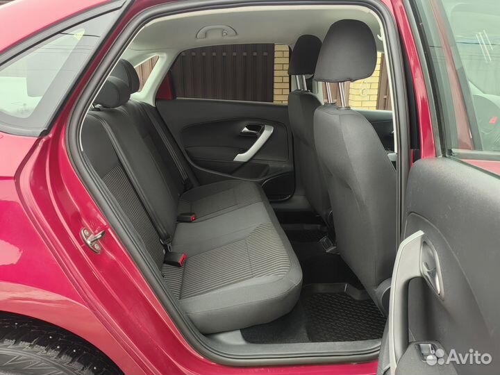 Volkswagen Polo 1.6 МТ, 2011, 194 000 км