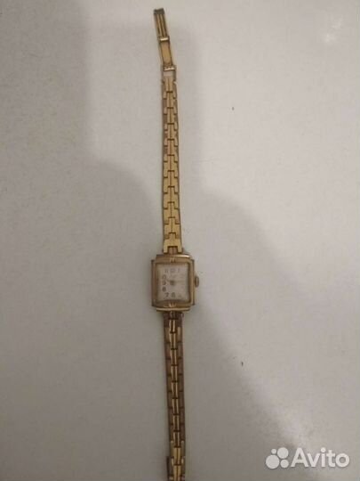 Часы наручные женские СССР