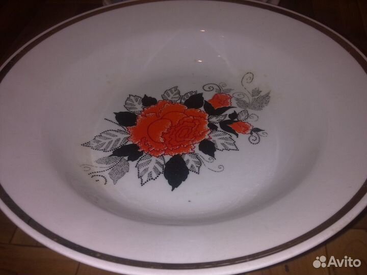 Продам посуду или поменяю