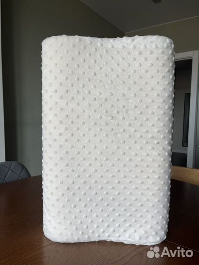 Подушка ортопедическая с эффектом памяти