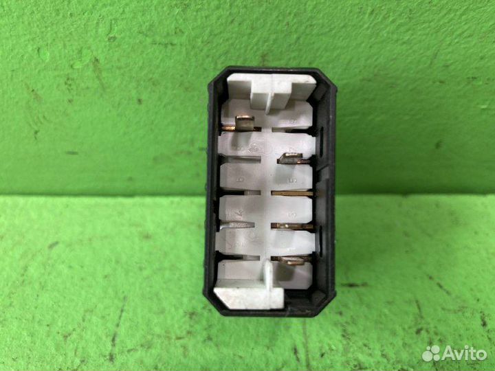 Выключатель клавишный KAMAZ 5490-S5