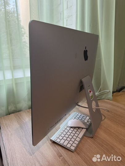 Apple iMac 27 Late 2013 (2 TB SSD, RAM 24 GB)