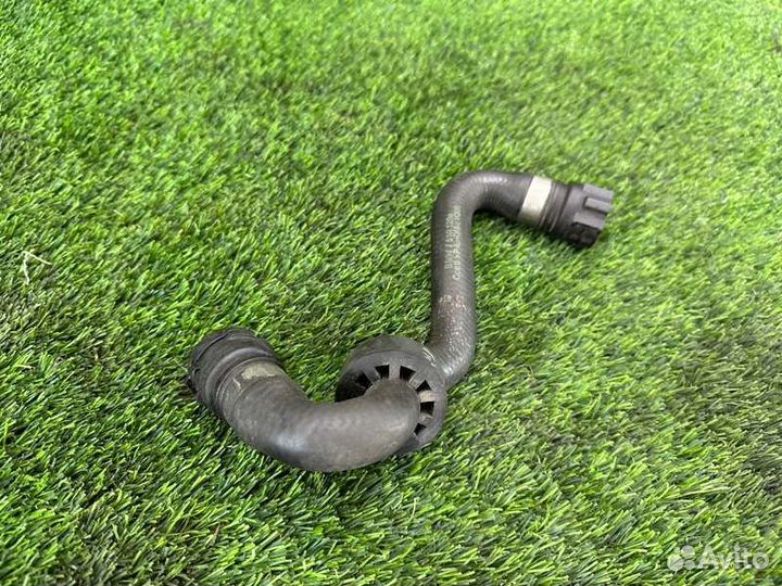 Патрубок системы охлаждения Bmw X5 E53 M54B30 2006