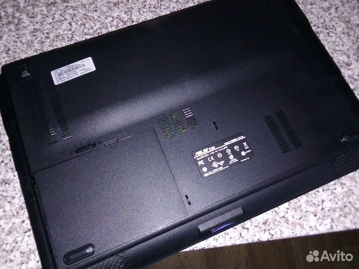Ноутбук asus