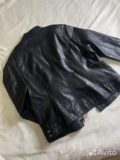 Новая женская кожаная куртка 50-52