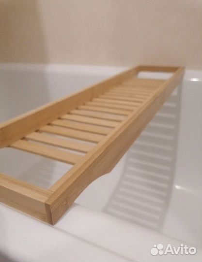 Полочка для ванной