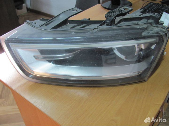 Фара левая audi Q3