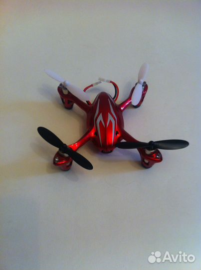 Квадрокоптер Hubsan X4 с камерой