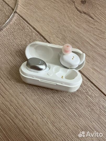 Наушники