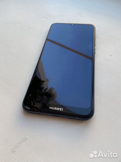 HUAWEI Y6 (2019), 2/32 ГБ