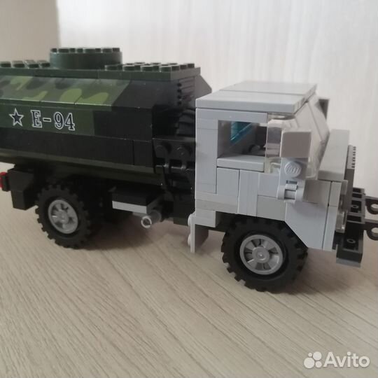 Lego модель Газ 66 (шишига)