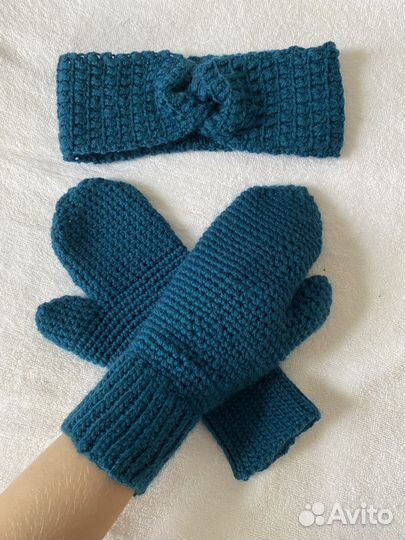 Комплект вязанный на зиму-весну-осень
