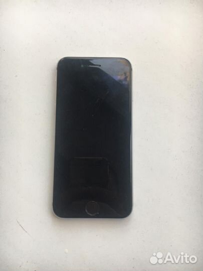 Телефон iPhone 6s