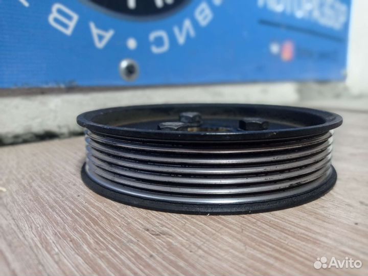 Шкив Гура на BMW