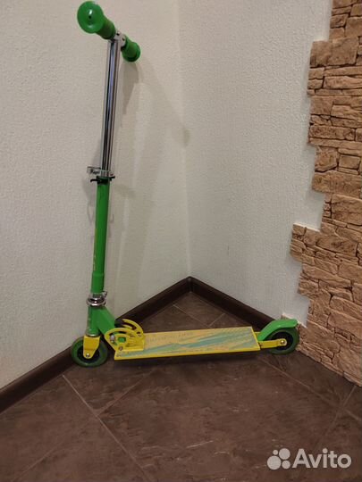 Самокат- снегокат детский