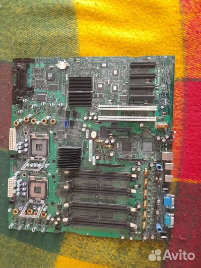 Материнская плата серверная dell на 771 сокете
