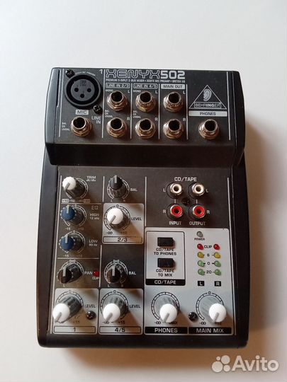 Микшерный пульт Behringer Xenyx 502 без бп