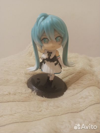 Фигурка хатсуне мику